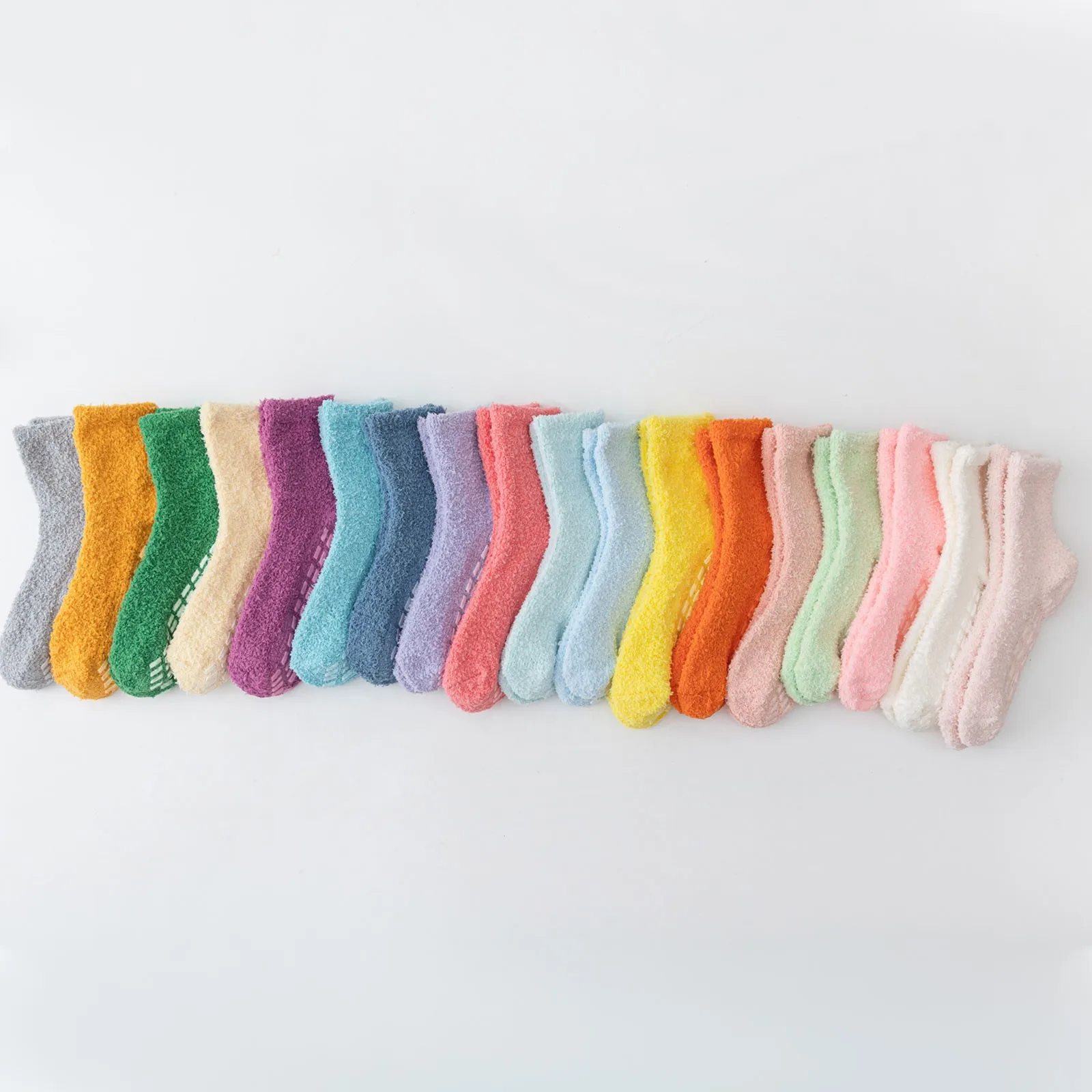Kadın Sonbahar Ve Kış Peluş Yumuşak Düz Renk Çorap Seçim İçin Birden Fazla Renk İle Çorap Sıcak Ev Kullanımı İçin Calcetines Görüntü 0
