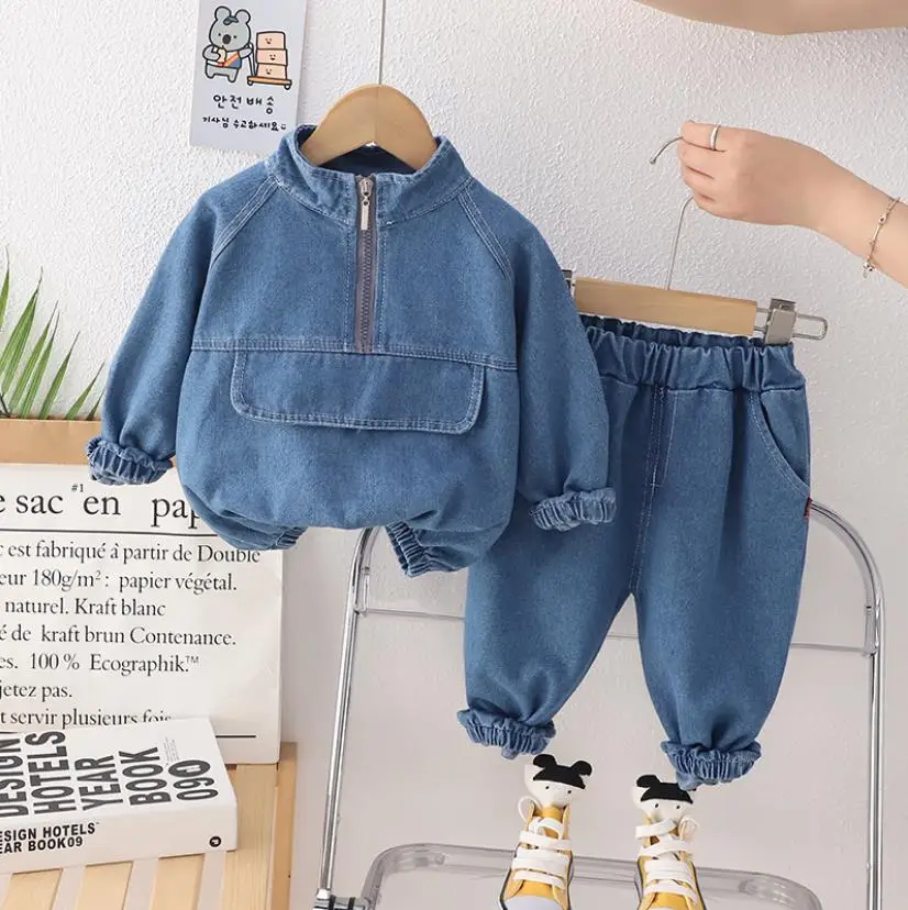 Tasarımcı Çocuk Bebek Giyim Takım Elbise Bahar Sonbahar Denim İki Parçalı Set Fermuarlı Cebi Rahat Hoodies ve Pantolon Yürümeye Başlayan Kıyafetler Görüntü 0