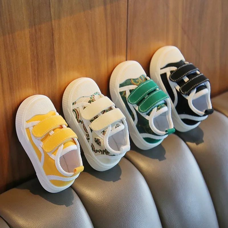 Çocuk Tuval Tek Düşük Üst Ayakkabı 2023 Yeni Kore Versiyonu Rahat Spor Bebek erkek ve kadın yumuşak ayakkabı Anti-skid Uwabaki Görüntü 0