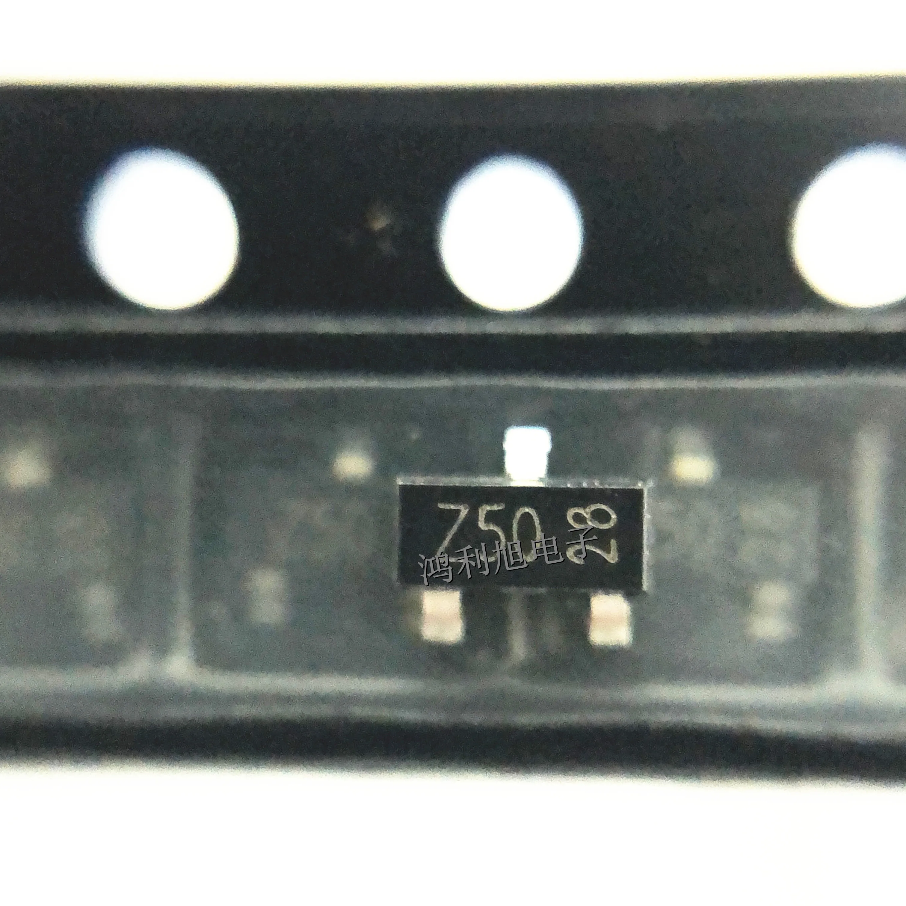 200 adet / grup BZX84-B2V4 SOT-23-3 İŞARETLEME; Z50 Diyot Zener Tek 2.4 V 2 %250 mw 3-Pin Çalışma Sıcaklığı: -65 C - + 150 C Görüntü 1