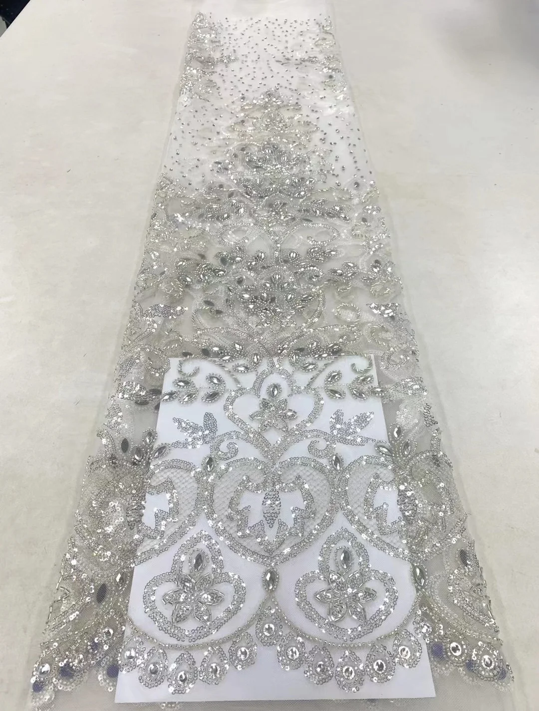 Beyaz Pullu Dantel Kumaş 2022 Düğün Gelin Glitter Dizisi Örgü Lüks El kristal boncuklar Yüksek Kaliteli Boncuklu Afrika Tül Görüntü 1