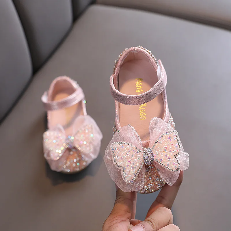 Kızlar Sevimli Yay Performans deri ayakkabı Bahar çocuk Sequins Prenses Ayakkabı Moda Çocuklar Yumuşak Alt Kristal Tek ayakkabı Görüntü 1