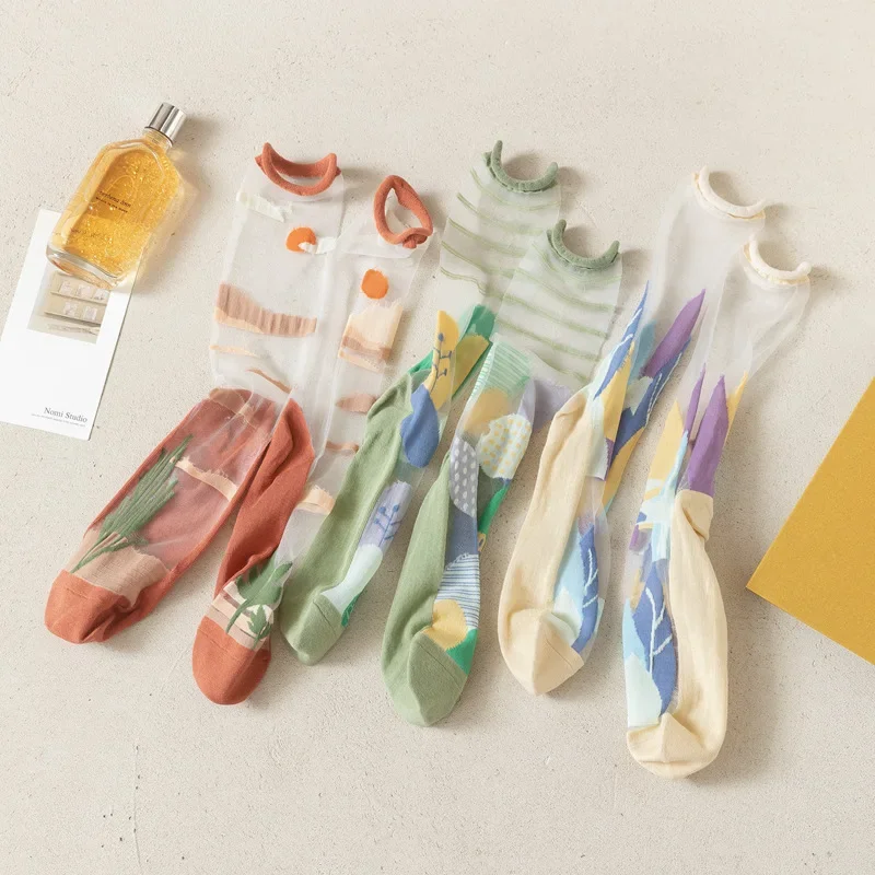 Yeni Moda Kadın Çorap Yaz Ultra ince Şeffaf Kristal İpek Çorap Harajuku Çiçek Retro Japon Kawaii Sevimli Çorap Görüntü 1