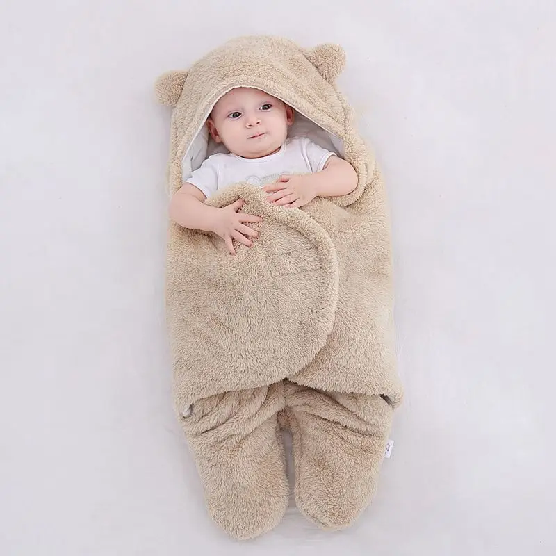 Bebe Kış Sıcak Polar Bebek Bebek Uyku Tulumu Zarf Yenidoğan Bebek Yatak Wrap Sleepsack Karikatür bebek battaniyesi Kundaklama Görüntü 2