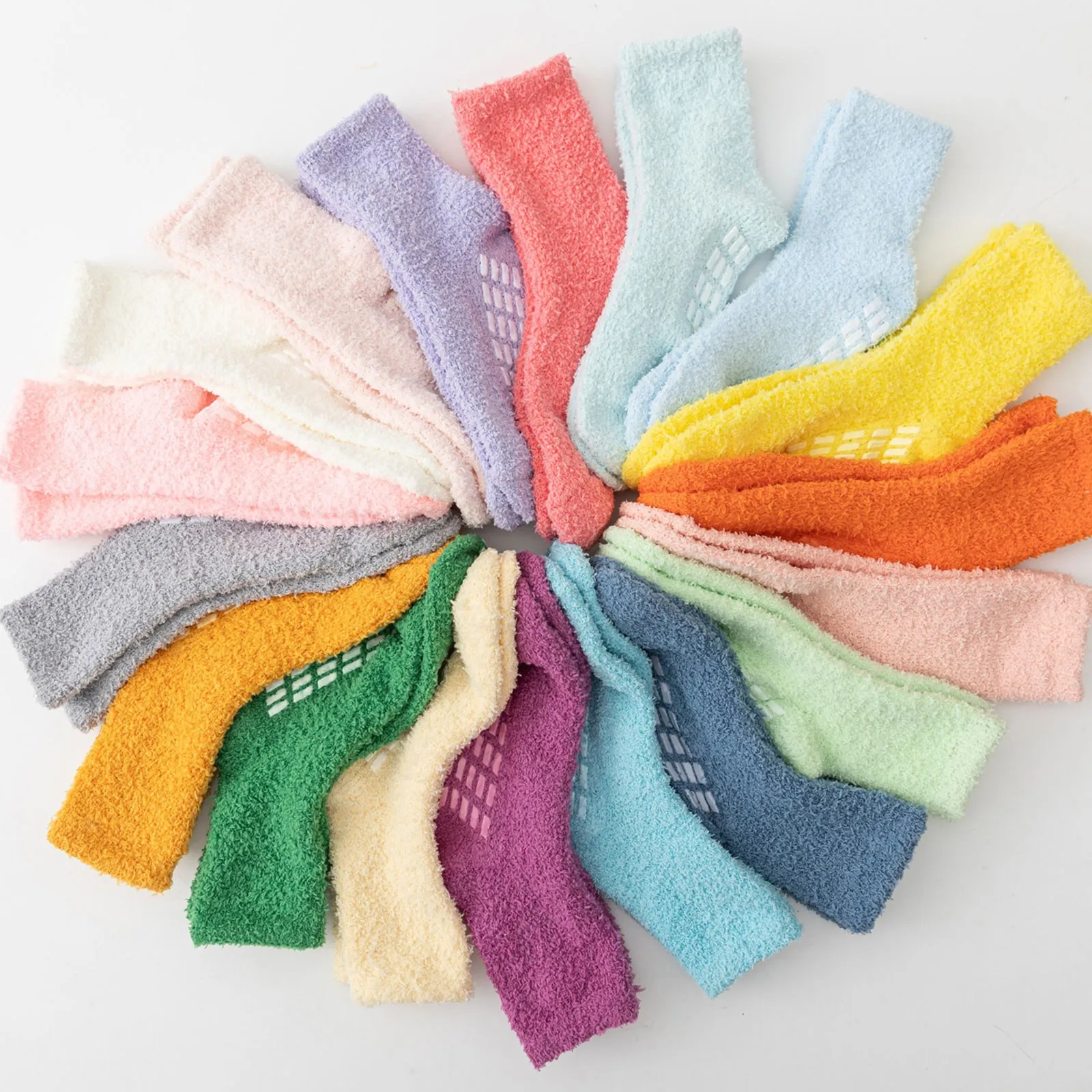 Kadın Sonbahar Ve Kış Peluş Yumuşak Düz Renk Çorap Seçim İçin Birden Fazla Renk İle Çorap Sıcak Ev Kullanımı İçin Calcetines Görüntü 2