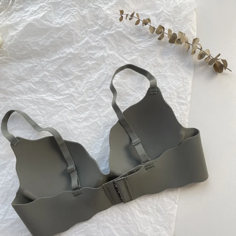 Kadın Tek parça İç Çamaşırı Dikişsiz Üçgen Fincan Sütyen Seksi Üçgen Fincan Toplanan Sutyen Kablosuz Katı İnce Kadın Cilt Bralette Görüntü 2