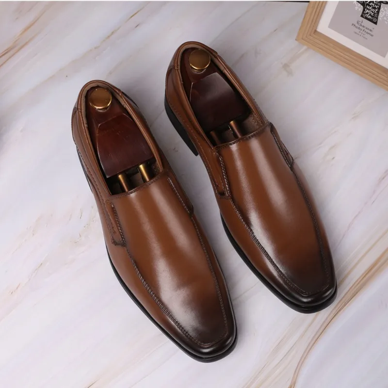 Retro PU deri ayakkabı Erkekler için Moda Kayma erkek günlük mokasen ayakkabı Lüks tasarım ayakkabı Ofis İş erkek iş ayakkabısı Görüntü 2