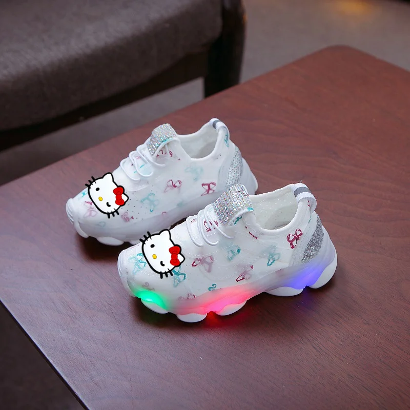 Sanrio Hello Kitty güz 2021 yeni çocuk spor ayakkabı LED ışıkları spor ayakkabı ışıkları çocuk ayakkabıları erkek ve kız rahat s Görüntü 2
