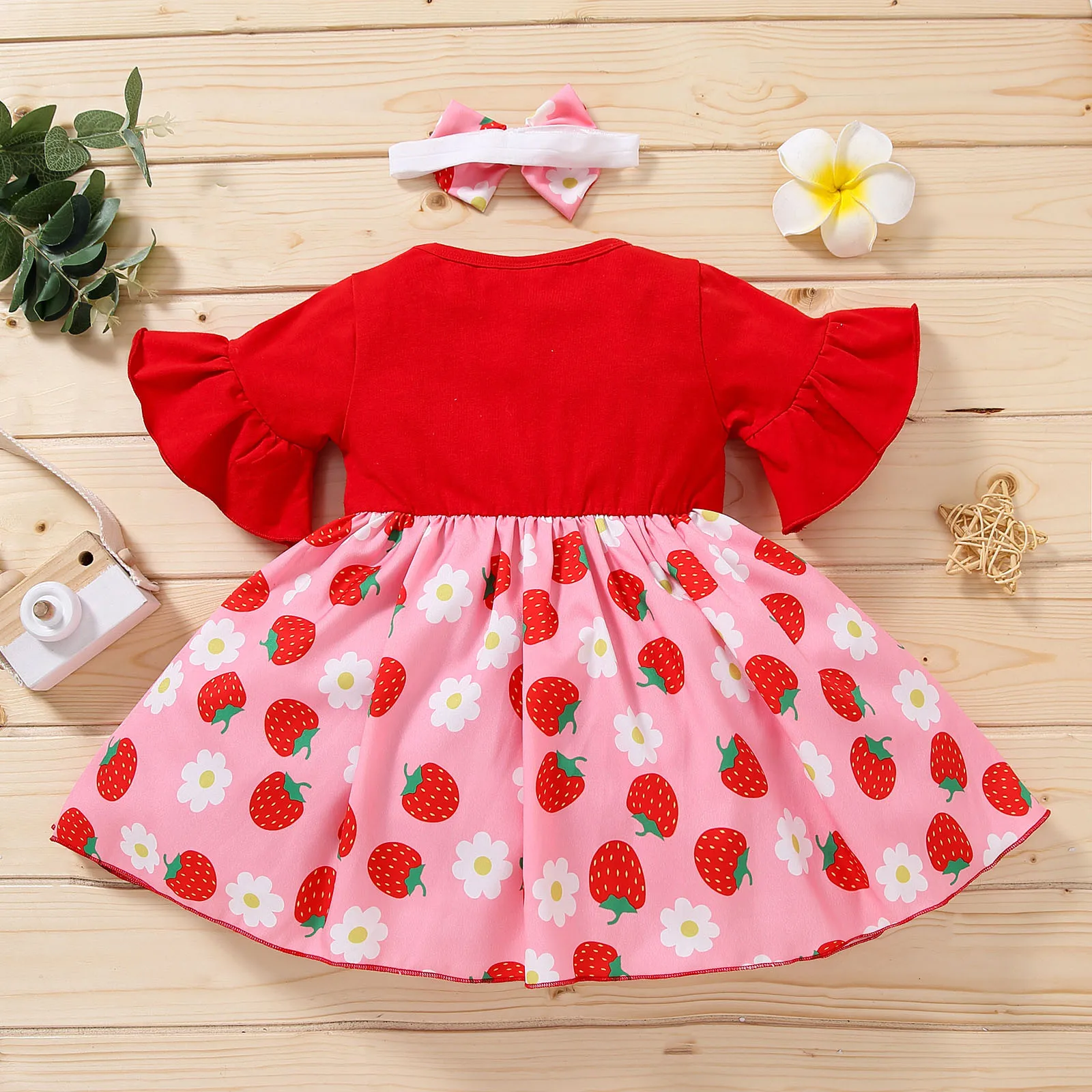 40 # Bebek Kızlar İçin Elbiseler Trompet Kollu Meyve Çilek Muz Baskı Prenses Elbise + Kafa Bandı çocuk giyim Платье Görüntü 3