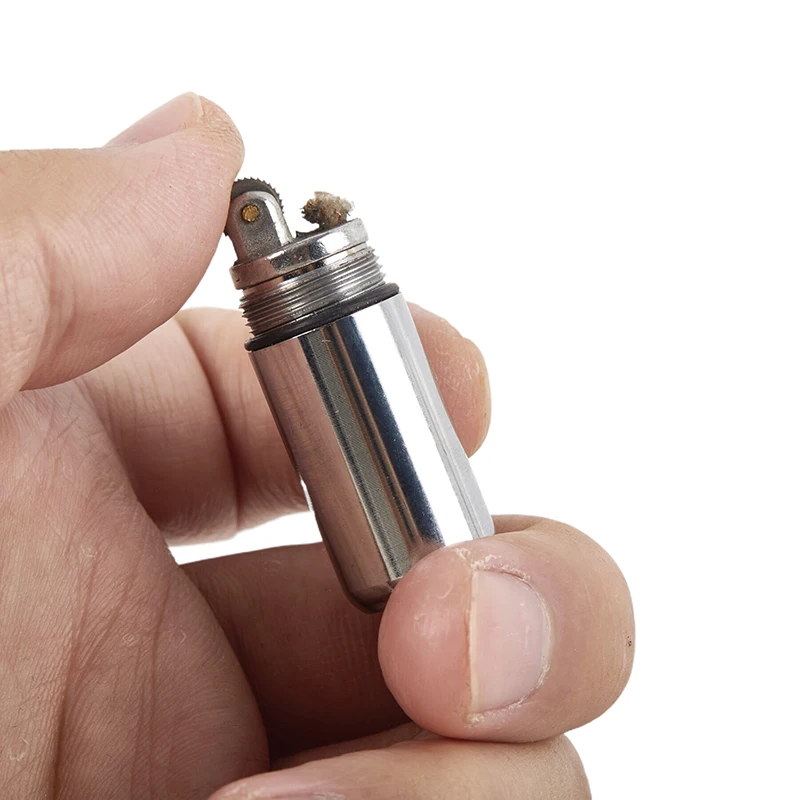 Mini Cep Gazyağı Çakmak Anahtarlık Kapsül Kompakt Gazyağı Çakmak Açık Araçları Anahtarlık Taşlama Çakmak Görüntü 4