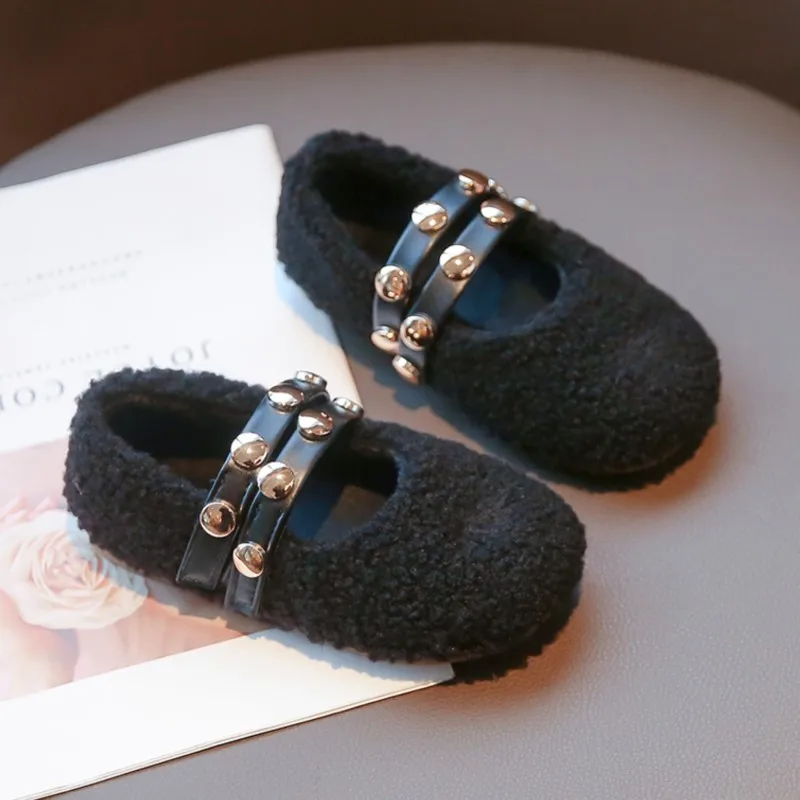 Çocuk Lambswool Mary Janes Ayakkabı Sıcak Çocuklar Flats Perçinler Kemer Kızlar üzerinde Kayma Ayakkabı Peluş Ayakkabı Bebek Kış Ayakkabı 412L Görüntü 4