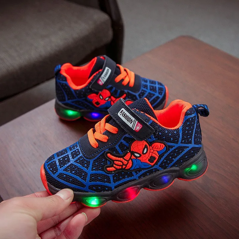 Çocuk light-up ayakkabı erkek ve kız için, koşu ayakkabıları, bebek yanıp sönen ayakkabı, led ışık-up spor ayakkabı, örgü Görüntü 4